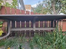Free Picnic table - Photo 2