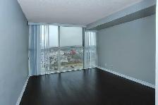 2 Bedrooms  2 washrooms condo Hyw 10 and Trailwood for $2500