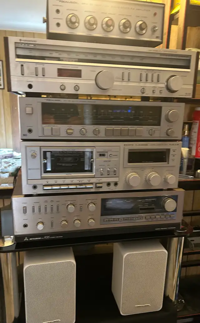 VINTAGE AUDIO MOVING SALE!