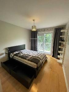 4 1/2 MEUBLÉ,  2 CHAMBRES, 2 BALCONS, 1ER ÉTAGE - Photo 7