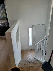3 BR MainFloor in Castleridge - Avail NOW - Photo 6