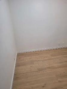 3 BR MainFloor in Castleridge - Avail NOW - Photo 8