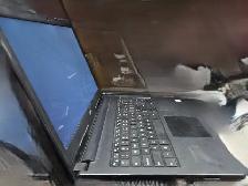 Dell Inspiron 5566 • Core i3-7100U • 8 Go DDR4 • SSD 128 Go - Photo 2