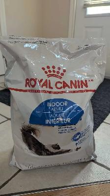 Free cat food! (15 pound bag)
