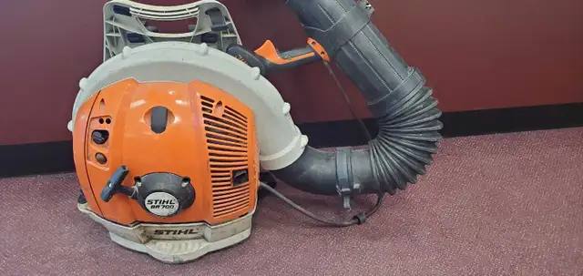 Stihl BR 700 Leaf Blower