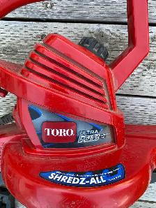 Toro UltraPlus Blower/Vacuum - Photo 2