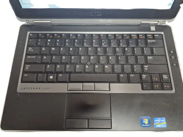 Dell Latitude E6330 Core i7-3520M 8 Go 256 GoSSD  BATTERIE NEUVE
