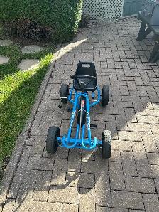voiturette de course à pédales pour enfants de 5 à 8 ans - Photo 2
