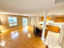 BEAUTIFUL END UNIT FULL TOWNHOUSE FOR RENT - Woodbridge - Photo 3