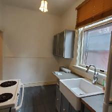 Centretown - Large 2 bedroom Victorian - Dec 1st - Photo 20