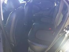2015 Hyundai Tucson GLS Loaded With ONLY 140000 KM !! - Photo 9
