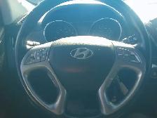 2015 Hyundai Tucson GLS Loaded With ONLY 140000 KM !! - Photo 17