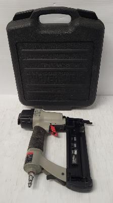(N93707-3) Porter Cable BN200A 18GA Air Brad Nailer