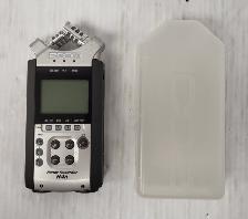 (N93776-1) Zoom H4N Handy Recorder
