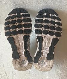 Athletic shoes Under Armour - Photo 3