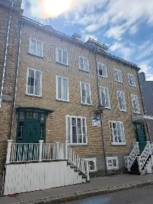 Beau Grand 2 1/2, Sous-Sol Tout Inclus, Vieux-Québec PROMO!