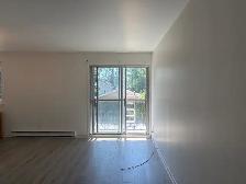 Superbe 4 1/2, rue Pie-X Lévis, sur 2 étage, LIBRE - Photo 3