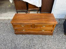 Free delivery used vintage Lane Cedar Chest - Photo 6