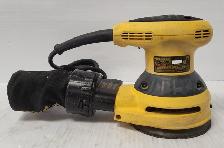 (N93742-1) Dewalt D26451 Corded Sander - Photo 8