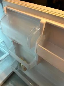 Huge size Frigidaire brand freezer for sale. - Photo 7