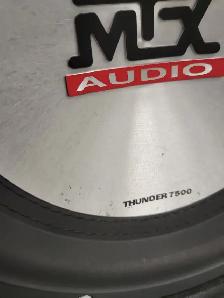 (B2289) MTX Thunder TC512 10' Sub in Box - Photo 9