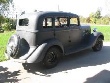 1934 Plymouth - Photo 4