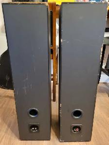 pair of Polk Audio floor standing speakers - Photo 4