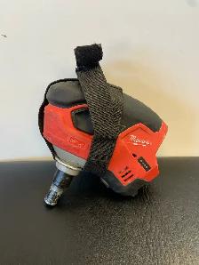 Milwaukee M12 Palm Nailer