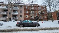 À LOUER   GRAND 3 1/2 AU PLATEAU-MONT-ROYAL