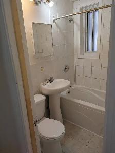 À LOUER   GRAND 3 1/2 AU PLATEAU-MONT-ROYAL - Photo 6