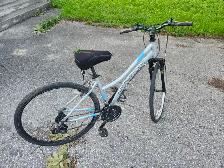 Ladies Commuter Bike For Sale - Photo 3