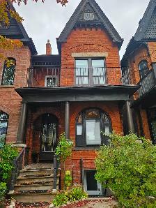 Bright Victorian 2nd Floor Flat on Manning-10ft Ceilings