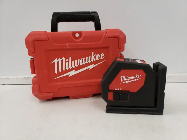 (9925652) Milwaukee 3421 Cross Line Laser - Green