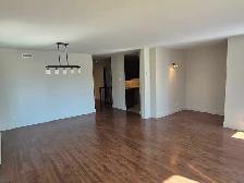 4 1/2 sur 2 Étages à Saint-Émile - Photo 3