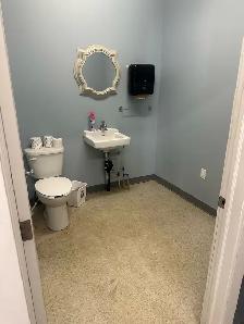 commercial space for rent - Photo 9