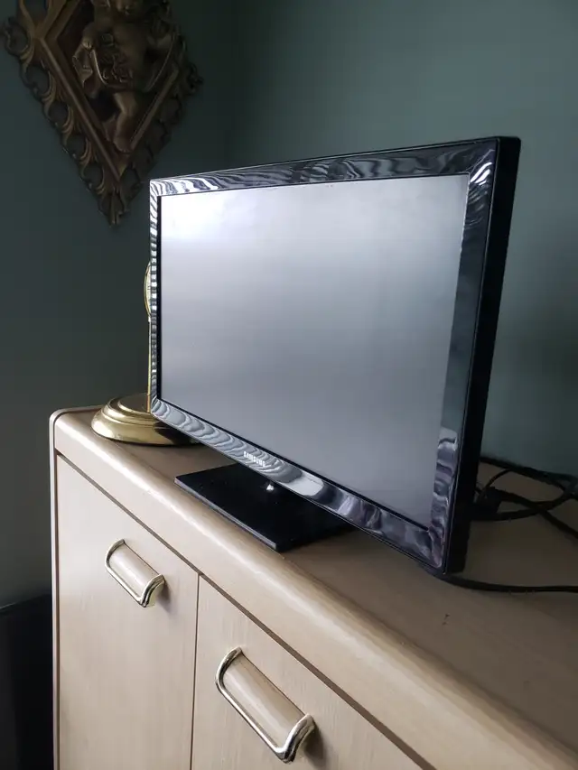 LED HDMI MONITOR IN EXC.COND