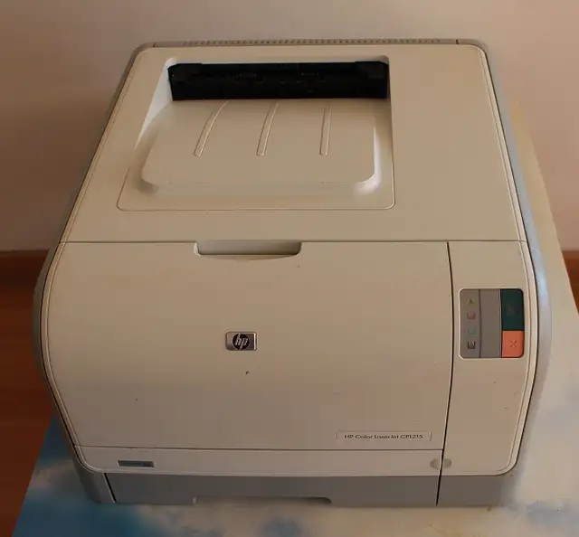 HP Color Laserjet 1215