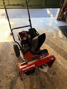 Snowblower for sale 22" - Photo 3