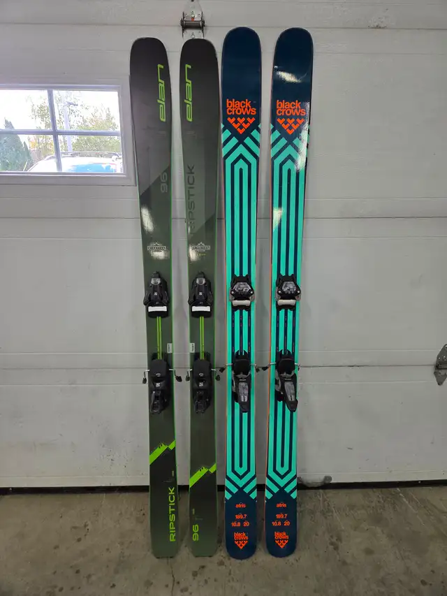 Skis alpins