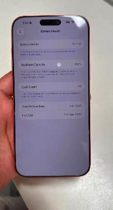 iPhone 17 pro max unlocked - Photo 3
