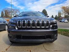 2015 Jeep Cherokee North-LOW KMS - Photo 2