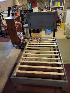 twin platform bed and mattress for sale in great shape