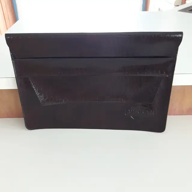 BEAU SAC NEUF NISSAN D'ORDI PORTABLE DE 10.5'x14.5'LARGE: $10.00