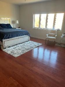 A large master bed room rent  in 4 bed rooms  big House in quiet