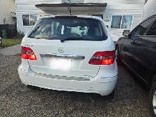 2010 B200 W426 - Photo 5