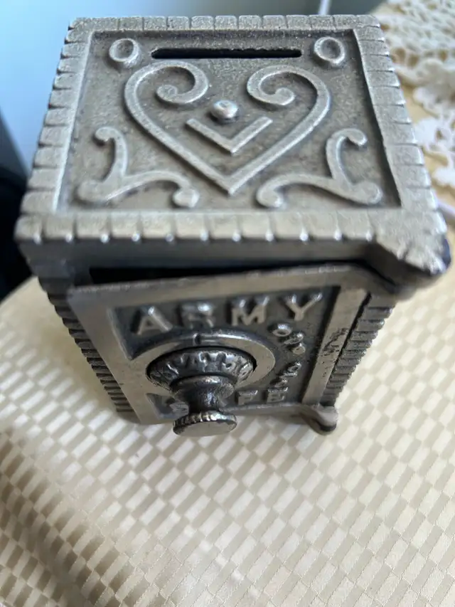 vintage cast iron bank