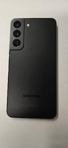 Samsung Galaxy S22 5G - 128GB Unlocked SmartPhone - SM-S901W - Photo 3