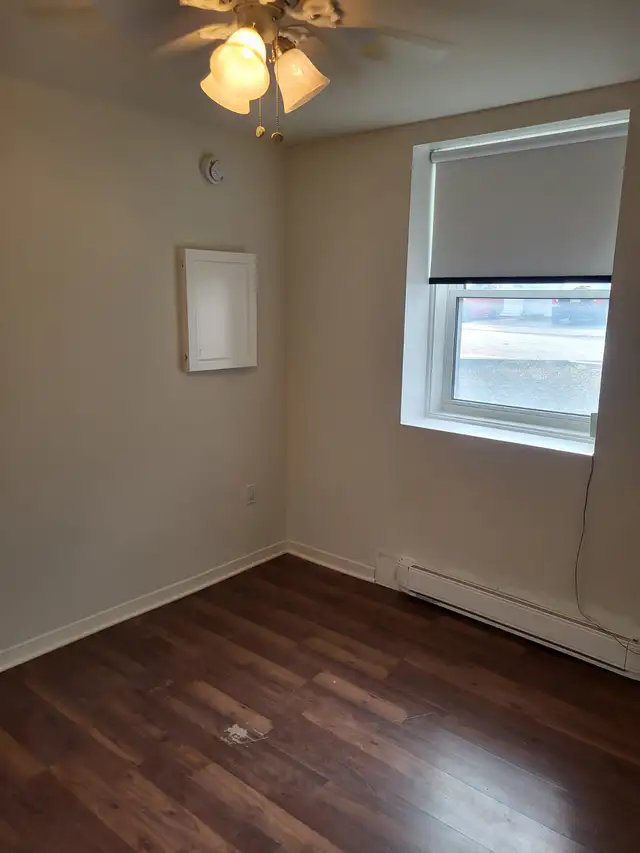 HINTONBURG 1 BEDROOM