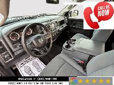 2017 Ram 1500 ST / 5.7L V8 / 4WD / Quad Cab / 6.4’ Box No Accide - Photo 35