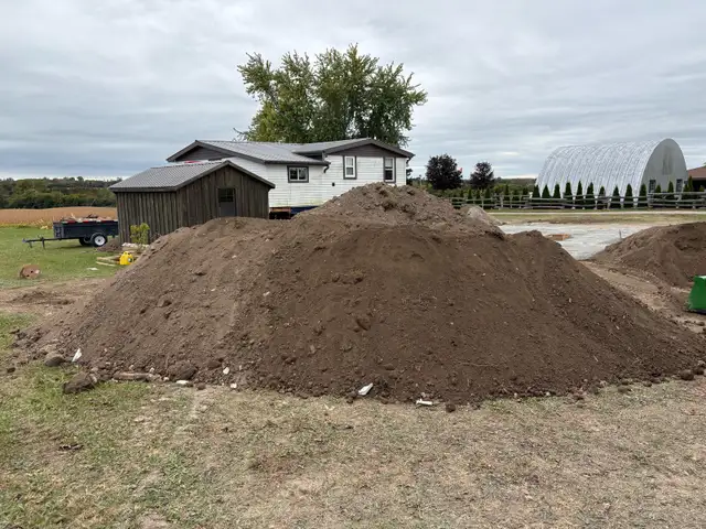 Clean Fill - Topsoil